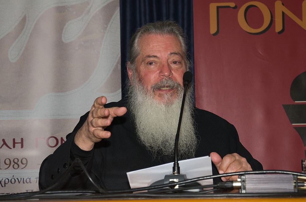 Από την συγκλονιστική κατάθεση ψυχής του π. Πέτρου Ζώη για τον γέροντα του, μακαριστό π. Εφραίμ Αριζονίτη στην Σχολή Γονέων Κατερίνης 2-12-2024