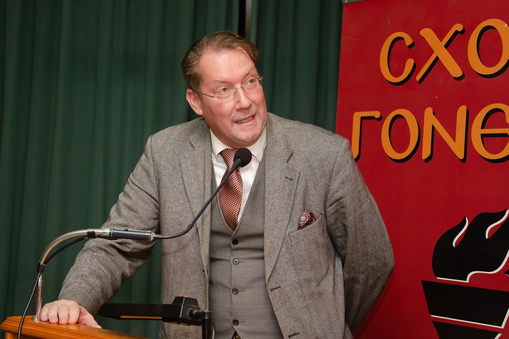 Το θέμα της εξαιρετικής  ομιλίας την Δευτέρα 1-12-2025 του κ. Παπαπροδρόμου ήταν: «Η οικονομική διάσταση του κυβερνοεγκλήματος».  Θέμα τεράστιο και με πολλές διαστάσεις πέραν της οικονομικής. Η εκδήλωση έγινε σε Συνδιοργάνωση με την Διεύθυνση Αστυνομίας Πιερίας.