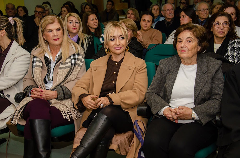 Το θέμα της εξαιρετικής  ομιλίας την Δευτέρα 1-12-2025 του κ. Παπαπροδρόμου ήταν: «Η οικονομική διάσταση του κυβερνοεγκλήματος».  Θέμα τεράστιο και με πολλές διαστάσεις πέραν της οικονομικής. Η εκδήλωση έγινε σε Συνδιοργάνωση με την Διεύθυνση Αστυνομίας Πιερίας.