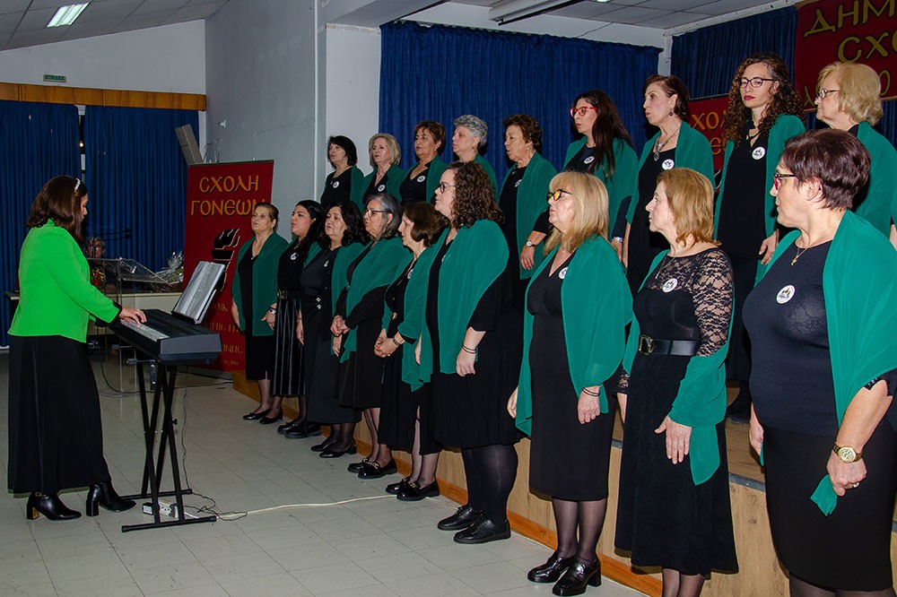 «Γνωριμία» με έναν Άγιο. Τον Άγιο Ιερώνυμο τον Σιμωνοπετρίτη είχαν την χαρά και την Ευλογία να γνωρίσουν οι φίλοι της Σχολής&nbsp; Γονέων Κατερίνης την Δευτέρα 10-11-2025 μέσα από την ομιλία του ιερομονάχου π. Μύρωνος Σιμωνοπετρίτη ο οποίος με γλαφυρό τρόπο παρουσίασε την βιωτή του Οσίου Ιερώνυμου Σιμωνοπετρίτη, του Μικρασιάτη.