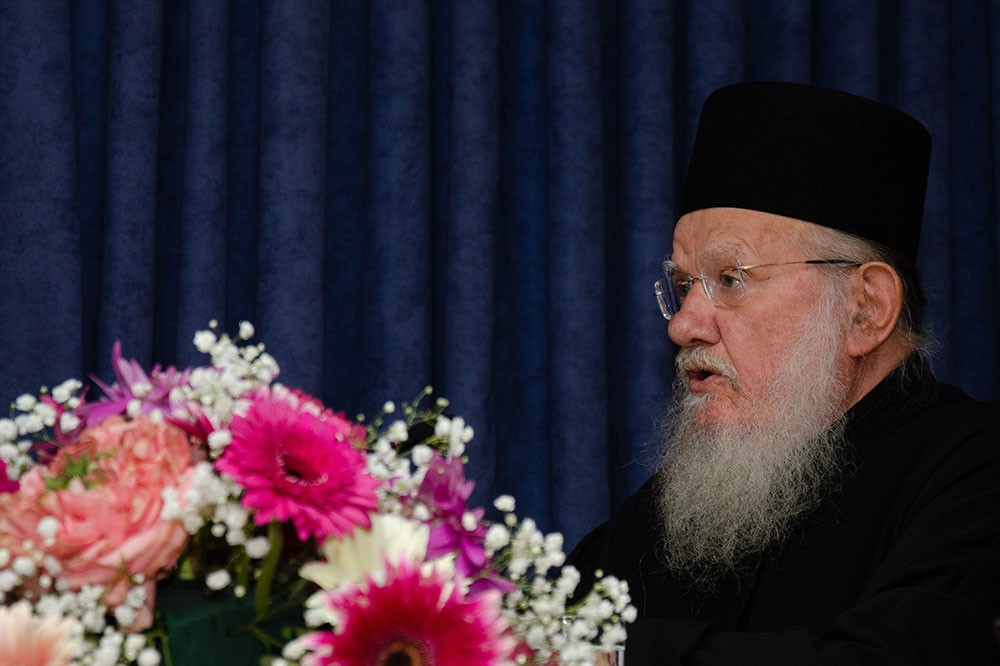 «Γνωριμία» με έναν Άγιο. Τον Άγιο Ιερώνυμο τον Σιμωνοπετρίτη είχαν την χαρά και την Ευλογία να γνωρίσουν οι φίλοι της Σχολής&nbsp; Γονέων Κατερίνης την Δευτέρα 10-11-2025 μέσα από την ομιλία του ιερομονάχου π. Μύρωνος Σιμωνοπετρίτη ο οποίος με γλαφυρό τρόπο παρουσίασε την βιωτή του Οσίου Ιερώνυμου Σιμωνοπετρίτη, του Μικρασιάτη.