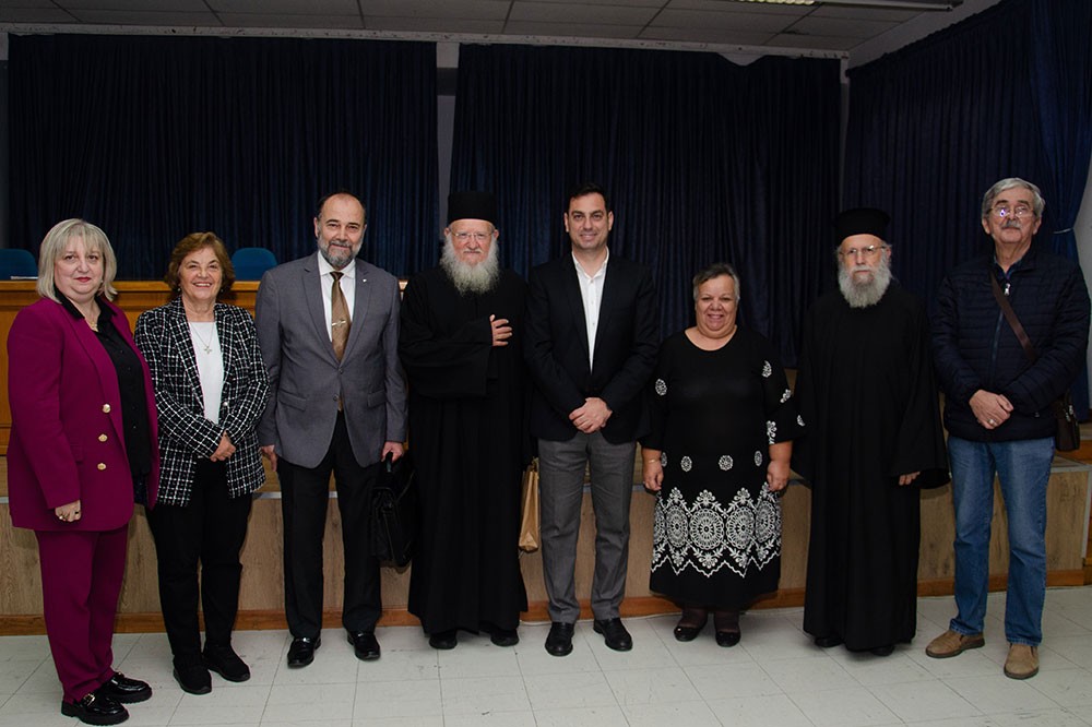 «Γνωριμία» με έναν Άγιο. Τον Άγιο Ιερώνυμο τον Σιμωνοπετρίτη είχαν την χαρά και την Ευλογία να γνωρίσουν οι φίλοι της Σχολής&nbsp; Γονέων Κατερίνης την Δευτέρα 10-11-2025 μέσα από την ομιλία του ιερομονάχου π. Μύρωνος Σιμωνοπετρίτη ο οποίος με γλαφυρό τρόπο παρουσίασε την βιωτή του Οσίου Ιερώνυμου Σιμωνοπετρίτη, του Μικρασιάτη.