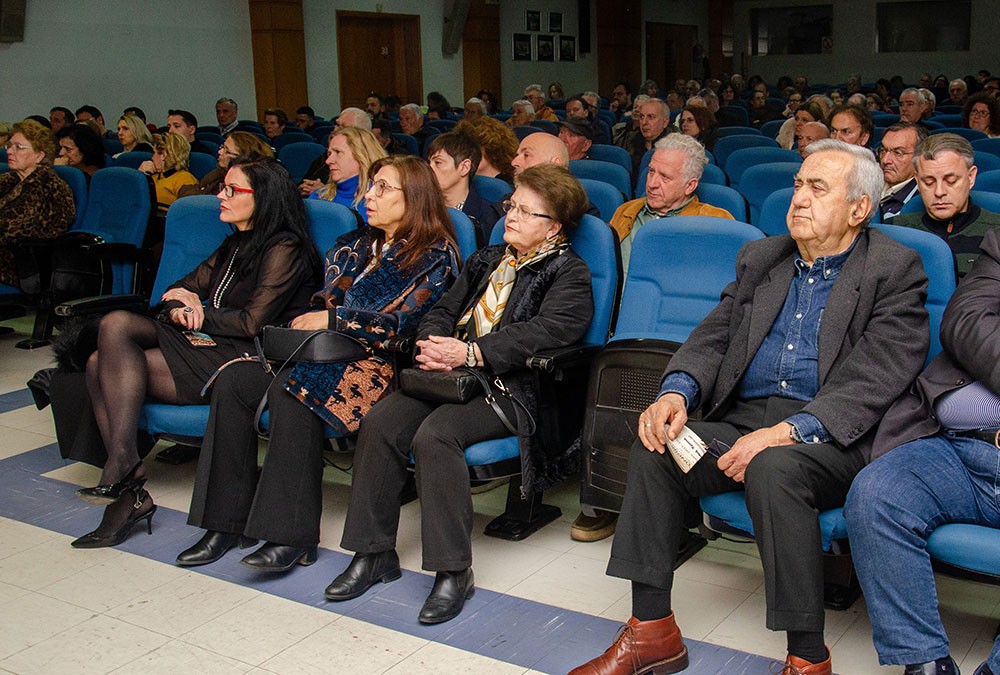 Για την κλιματική μεταβλητότητα  η οποία οφείλεται σε φυσικές αλλά και ανθρωπογενείς αιτίες μίλησε ο γεωπόνος με Μεταπτυχιακό στην Αειφορική Γεωργία και Υποψήφιος Διδάκτωρ Εδαφολογίας κ. Βασίλειος Έξαρχος με θέμα: «Υπάρχει κλιματική αλλαγή;» την Δευτέρα 16 Μαρτίου 2026 στο Ανοικτό Πανεπιστήμιο Κατερίνης. Η εκδήλωση πραγματοποιήθηκε σε Συνδιοργάνωση με την Δευτεροβάθμια Εκπαίδευση Πιερίας. 