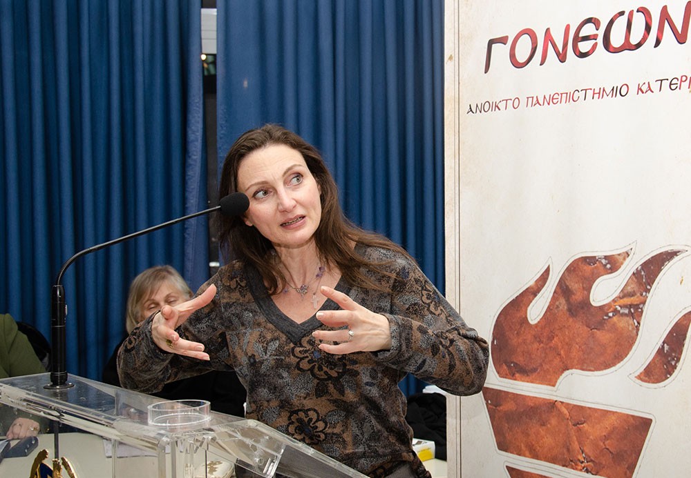 Για την κλιματική μεταβλητότητα  η οποία οφείλεται σε φυσικές αλλά και ανθρωπογενείς αιτίες μίλησε ο γεωπόνος με Μεταπτυχιακό στην Αειφορική Γεωργία και Υποψήφιος Διδάκτωρ Εδαφολογίας κ. Βασίλειος Έξαρχος με θέμα: «Υπάρχει κλιματική αλλαγή;» την Δευτέρα 16 Μαρτίου 2026 στο Ανοικτό Πανεπιστήμιο Κατερίνης. Η εκδήλωση πραγματοποιήθηκε σε Συνδιοργάνωση με την Δευτεροβάθμια Εκπαίδευση Πιερίας. 