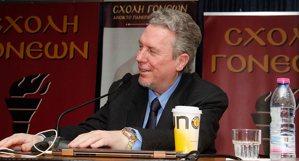 Για την κλιματική μεταβλητότητα  η οποία οφείλεται σε φυσικές αλλά και ανθρωπογενείς αιτίες μίλησε ο γεωπόνος με Μεταπτυχιακό στην Αειφορική Γεωργία και Υποψήφιος Διδάκτωρ Εδαφολογίας κ. Βασίλειος Έξαρχος με θέμα: «Υπάρχει κλιματική αλλαγή;» την Δευτέρα 16 Μαρτίου 2026 στο Ανοικτό Πανεπιστήμιο Κατερίνης. Η εκδήλωση πραγματοποιήθηκε σε Συνδιοργάνωση με την Δευτεροβάθμια Εκπαίδευση Πιερίας. 