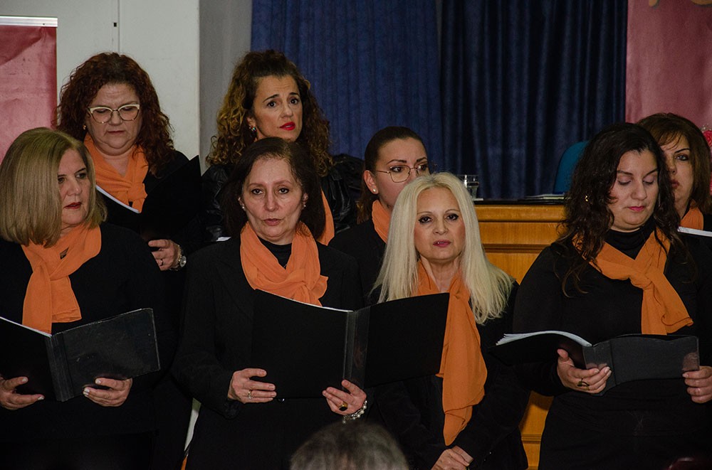 Η κ.  Μαρία Γκόσμα, μαία και συγγραφέας ήταν η επίσημη ομιλήτρια την Δευτέρα 17-11-2025 στην Σχολή Γονέων Κατερίνης με θέμα: «Δημιουργία Ζωής» και περιέγραψε -ολιστικά- την βιολογική και ψυχοπνευματική μας ανάπτυξη και εξέλιξη κατά την ενδομήτρια ζωή μας, με απλό και  κατανοητό τρόπο. 