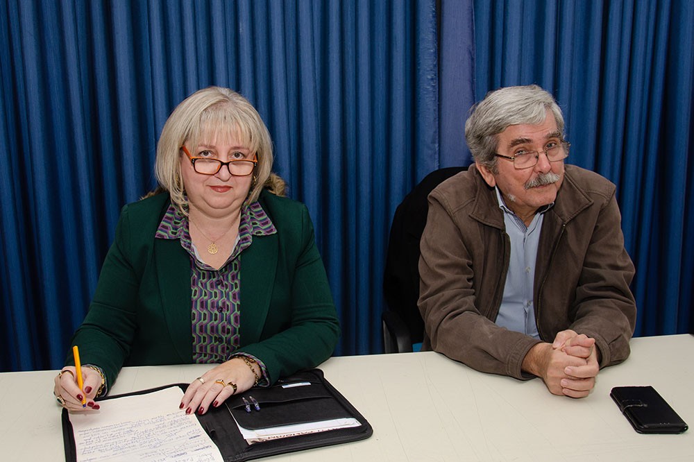 Η κ.  Μαρία Γκόσμα, μαία και συγγραφέας ήταν η επίσημη ομιλήτρια την Δευτέρα 17-11-2025 στην Σχολή Γονέων Κατερίνης με θέμα: «Δημιουργία Ζωής» και περιέγραψε -ολιστικά- την βιολογική και ψυχοπνευματική μας ανάπτυξη και εξέλιξη κατά την ενδομήτρια ζωή μας, με απλό και  κατανοητό τρόπο. 