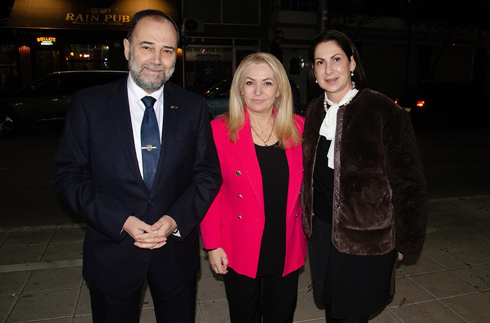 «H Οικουμενική Ακτινοβολία του Αγίου Όρους» ήταν το θέμα της εισήγησης του Πολιτικού Διοικητού του Αγίου Όρους, Επίτιμου Α.Γ.Ε.Σ. και πρώην Υπουργού Εθνικής Άμυνας κ. Αλκιβιάδη Στεφανή την Δευτέρα 2 Φεβρουαρίου 2026 στην Σχολή Γονέων – Ανοικτό Πανεπιστήμιο Κατερίνης. Η εκδήλωση έγινε σε Συνδιοργάνωση με το Κοινωφελές Ίδρυμα Αθανασίου & Μαρίνας Μαρτίνου.