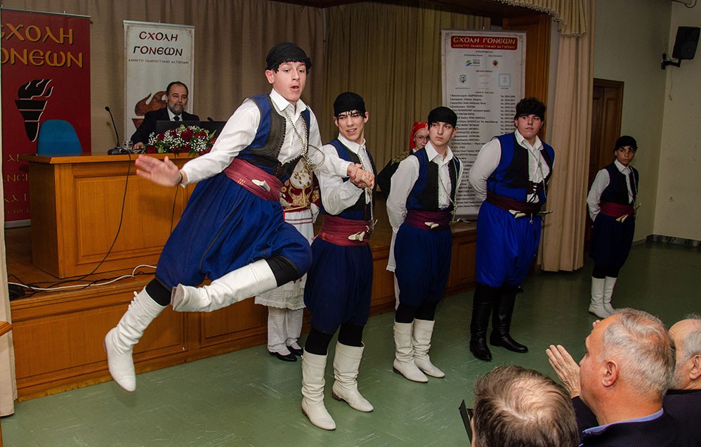 «Η διδασκαλία του μαθήματος των θρησκευτικών στην Ευρώπη» ήταν η εισήγηση του Δρ. Νομικής, Δρ. Θεολογίας, καθηγητή Εκκλησιαστικού Δικαίου Α.Π.Θ. κ. Δημήτριου Νικολακάκη την Δευτέρα 2 Μαρτίου 2026 στην Σχολή Γονέων – Ανοικτό Πανεπιστήμιο Κατερίνης. Η εκδήλωση πραγματοποιήθηκε σε Συνδιοργάνωση με το Πνευματικό Κέντρο της Ι.Μ. Κατερίνης «Ο Άγιος Φώτιος»