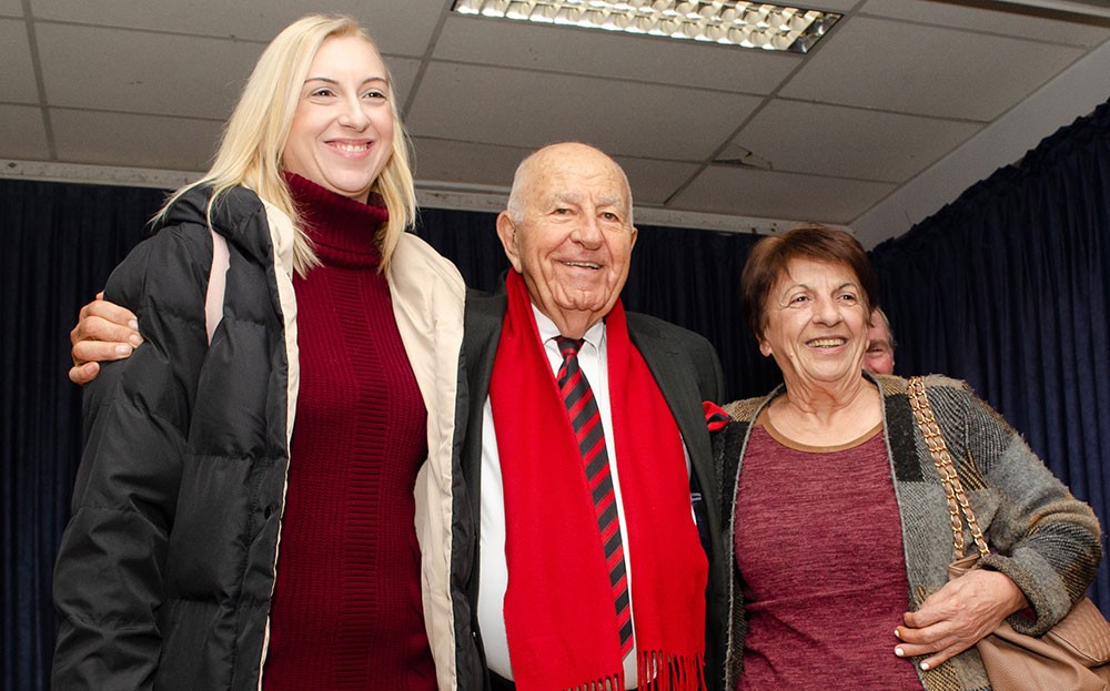 Αυλαία στις εκδηλώσεις της Σχολής Γονέων - Ανοικτό Πανεπιστήμιο Κατερίνης για την Ακαδημαϊκή χρονιά 2025-2026 με μια μοναδική ομιλία του πρώην Γερουσιαστή, πρώην Πρόεδρου της Βουλής του New Hamshire και Πρόεδρο της Ελληνοαμερικανικής Ένωσης Αθήνας κ. Κρίς Σπύρου και θέμα "Η ΜΑΚΕΔΟΝΙΑ ΜΑΣ". H εκδήλωση πραγματοποιήθηκε σε Συνδιοργάνωση με την Δευτεροβάθμια Εκπαίδευση Πιερίας 