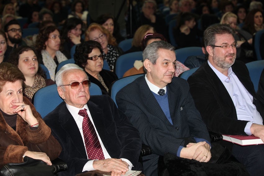 π.Ανδρέας Κονάνος. 19-1-2015. «Έχω παιδί στην εφηβεία».