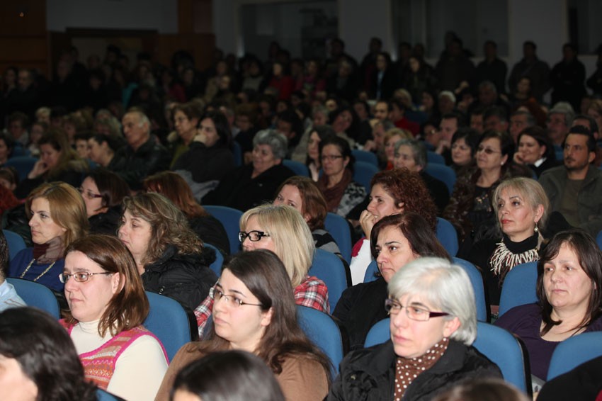 π.Ανδρέας Κονάνος. 19-1-2015. «Έχω παιδί στην εφηβεία».