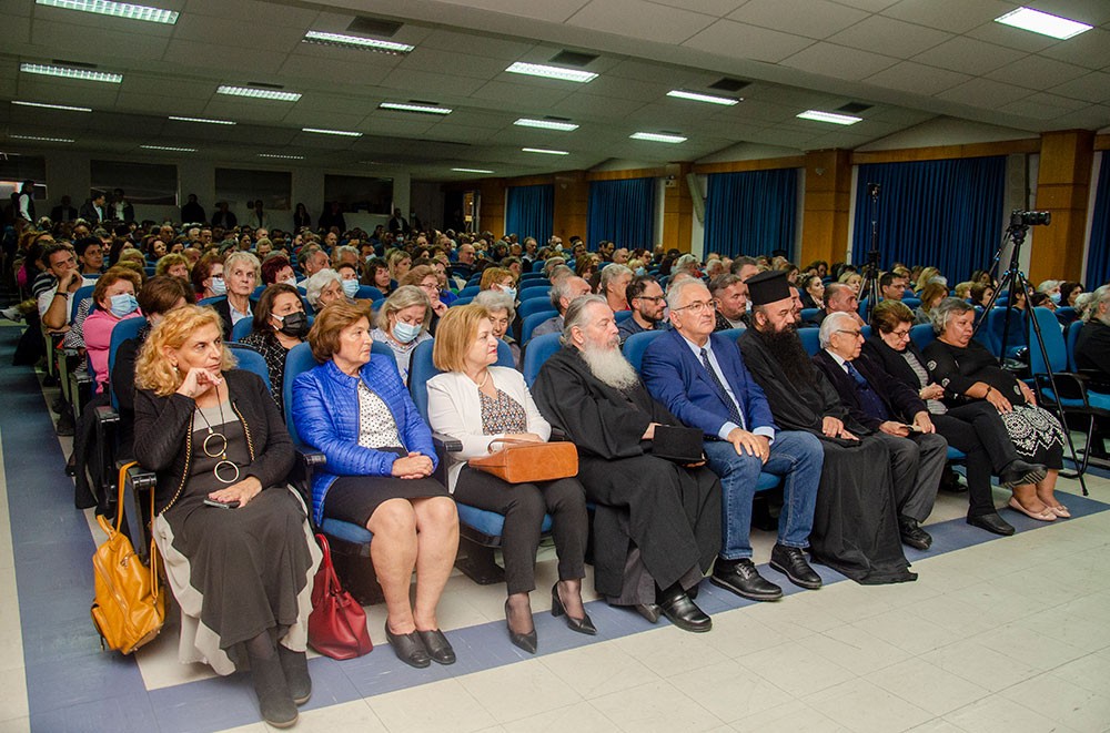 Ιωσήφ ο Βατοπαιδινός, o ασκητής της προσευχής και των δακρύων! ο Πανιερότατος Μητροπολίτης Λεμεσού κ.κ. Αθανάσιος μίλησε με θέμα «Ο γέροντάς μου Ιωσήφ ο Βατοπαιδινός». Με απλά λόγια, με μειλίχιο ύφος και γαλήνη ψυχής μίλησε για τον γέροντά του Ιωσήφ τον Βατοπαιδινό.